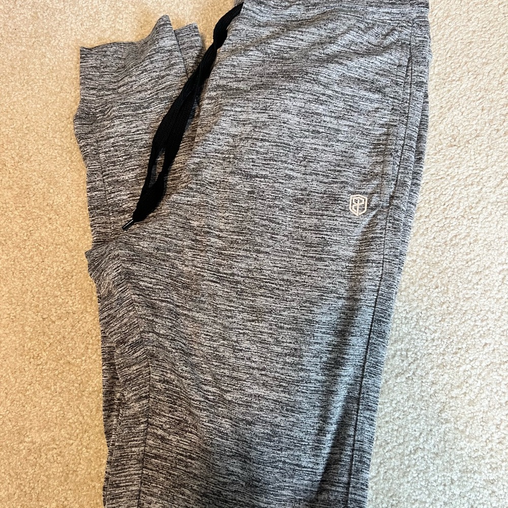 Born Primitive Women’s Rest Day Jogger